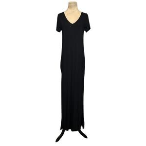 Oliva Ray black v neck short sleeves maxi dress size medium